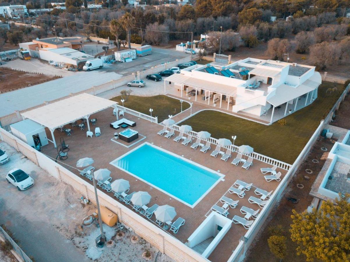 La Palazzina Bed & Breakfast Porto Cesareo Exterior foto
