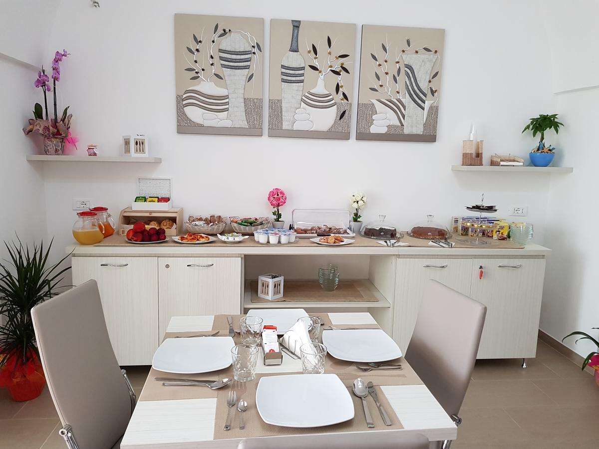 La Palazzina Bed & Breakfast Porto Cesareo Exterior foto