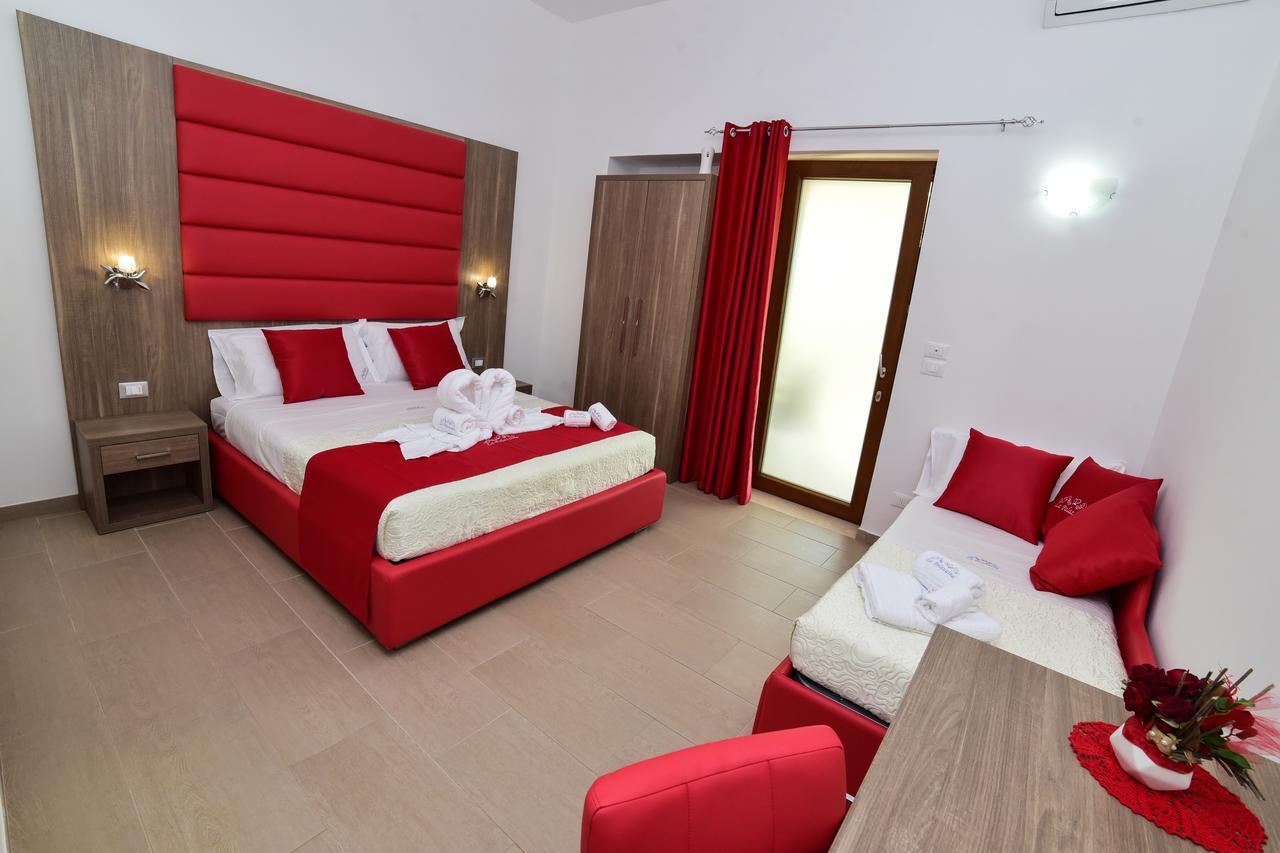 La Palazzina Bed & Breakfast Porto Cesareo Exterior foto